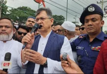 বন্যাদুর্গতদের পাশে সরকার, ক্ষয়ক্ষতি জরিপ শেষে পুনর্বাসনে দ্রুত ব্যবস্থা: স্বরাষ্ট্রমন্ত্রী
