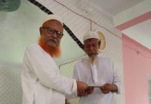 বড় মহেশখালীতে সামাজিক উদ্যোগে জামায়াত: মসজিদের অজুখানা মেরামতে আর্থিক সহায়তা